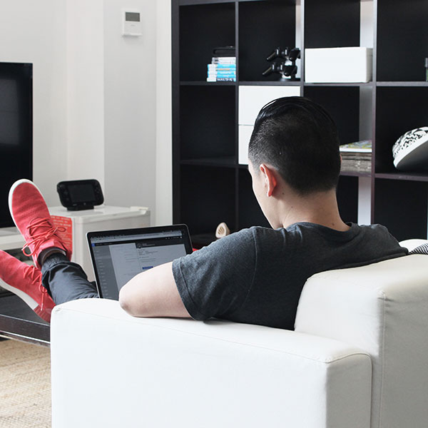 千城霸屏·极简单页系统